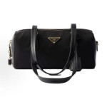 PRADA Re-Nylon metal triangular logo zipper opening and closing hand-held shoulder bag, medium size for women, black